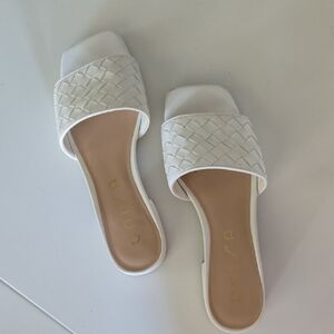 Unisa White, Woven Slide Sandals